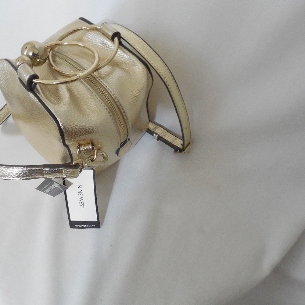 Nine West Gold Metallic Crossbody - Picture 2 of 9